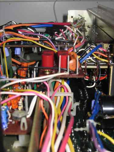 NAD_Model_200_08pieni.jpg